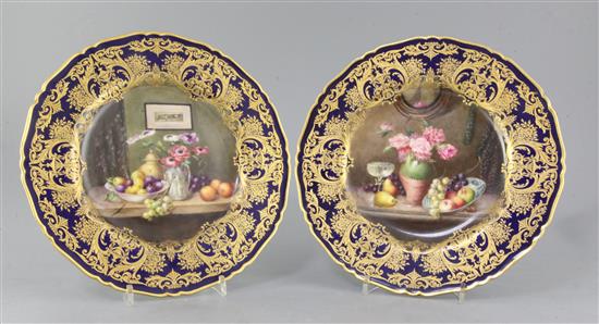 William A. Hawkins for Royal Worcester. A pair of cabinet plates, c.1917, 26.5cm